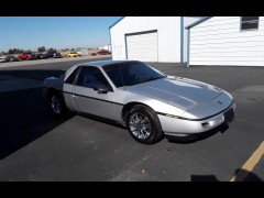 BUY PONTIAC FIERO 1987 2DR COUPE, Autobestseller