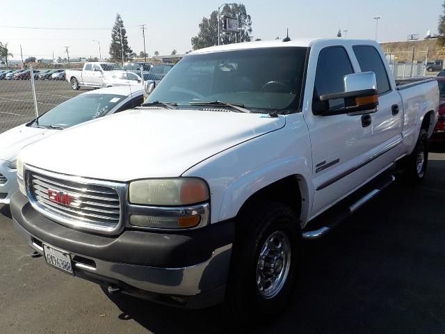 BUY GMC SIERRA 2500HD 2002 CREW CAB 153 WB 4WD, Autobestseller