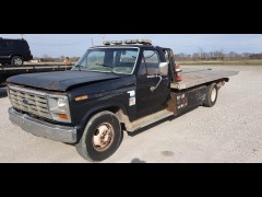 BUY FORD F-SERIES PICKUP 1981 2WD F-350 REG CAB CHASSIS, Autobestseller