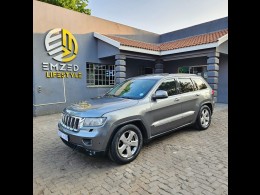 2012 JEEP GRAND CHEROKEE 5.7 V8 O/LAND 