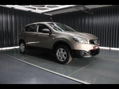 BUY NISSAN QASHQAI 2013 1.6 VISIA ONLY 137438KM FSH, Autobestseller