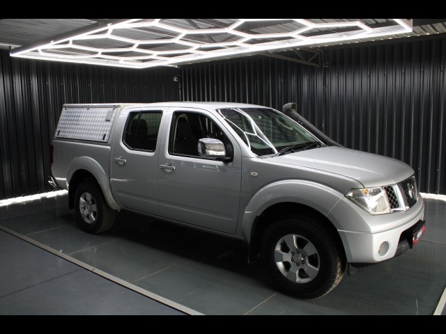BUY NISSAN NAVARA 2014 2.5 DCI XE 4X4 P/U D/C, Autobestseller