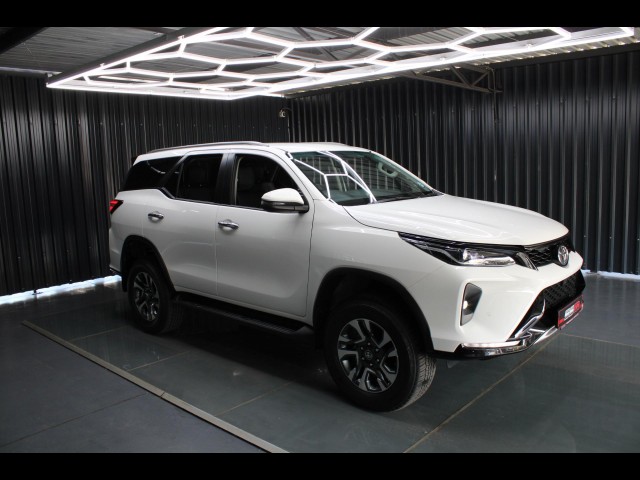 BUY TOYOTA FORTUNER 2023 2.4GD-6 4X4 A/T, Autobestseller