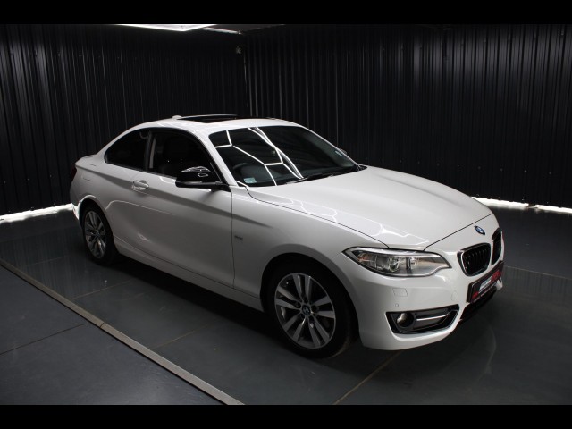 BUY BMW 2 SERIES 2016 220I SPORT LINE A/T(F22), Autobestseller