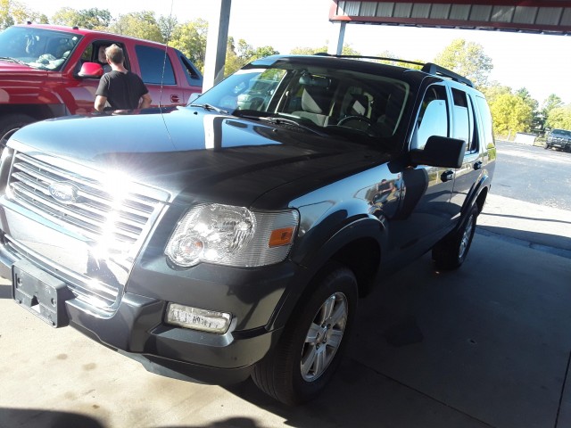 BUY FORD EXPLORER 2010 4WD 4DR XLT, Autobestseller